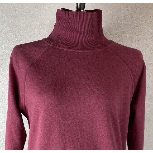 Athleta XS Cozy Karma Sweatshirt - Picture 6 of 10